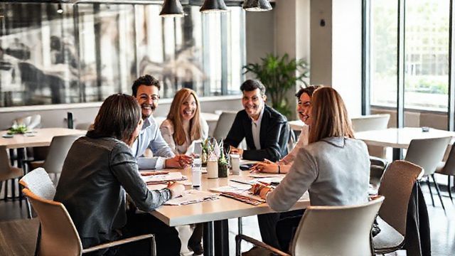 Commerçants, optimisez la gestion de vos ressources humaines avec agilité